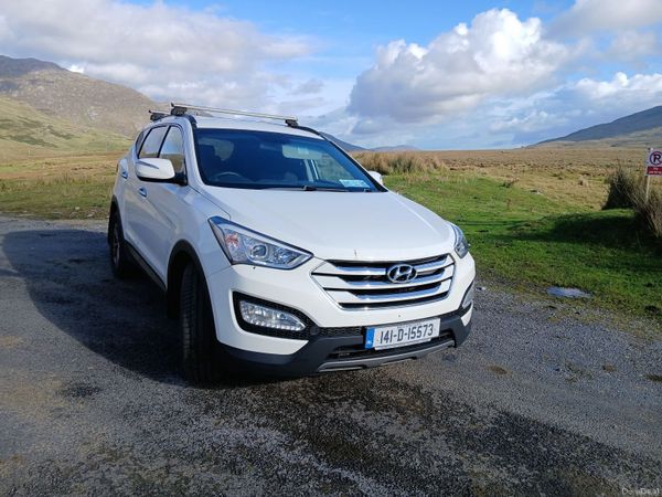 Hyundai Santa Fe SUV, Diesel, 2014, White