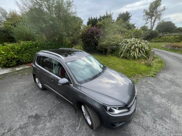 Volkswagen Tiguan SUV, Diesel, 2015, Grey