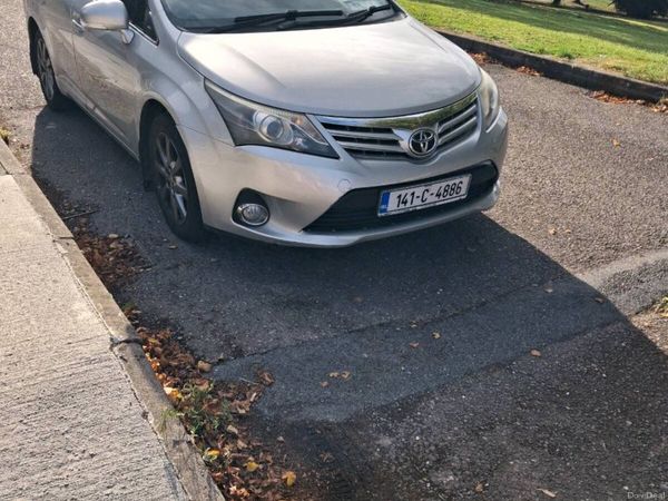 Toyota Avensis Estate, Diesel, 2014, Silver