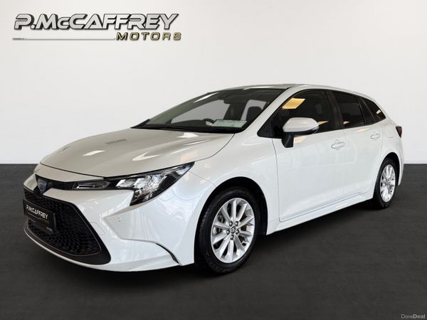 Toyota Corolla Estate, Petrol Hybrid, 2022, White