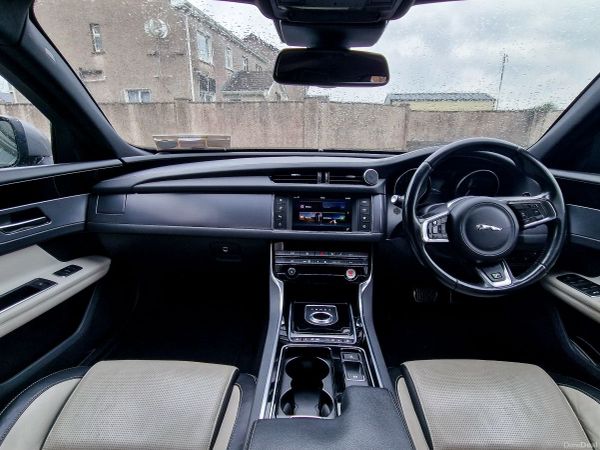 Jaguar XF Saloon, Diesel, 2016, Grey