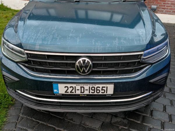 Volkswagen Tiguan SUV, Petrol, 2022, Blue