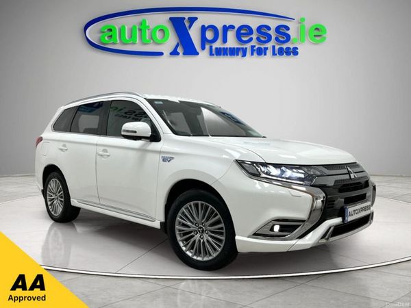 Mitsubishi Outlander SUV, Petrol Plug-in Hybrid, 2018, White