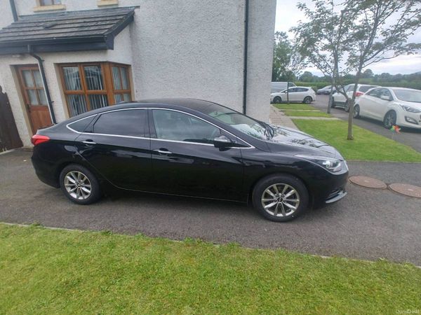 Hyundai i40 Saloon, Diesel, 2018, Black