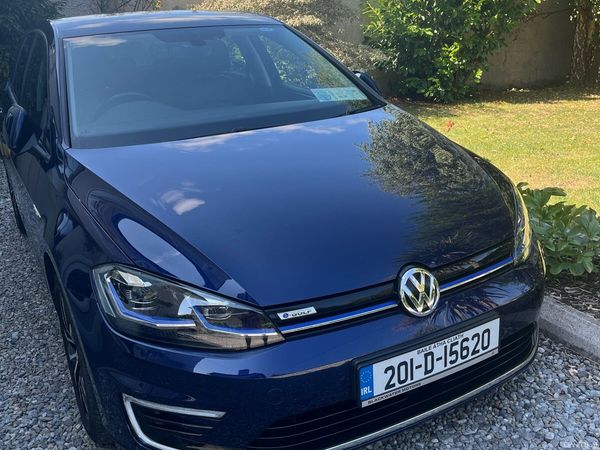 Volkswagen Golf Estate, Electric, 2020, Blue