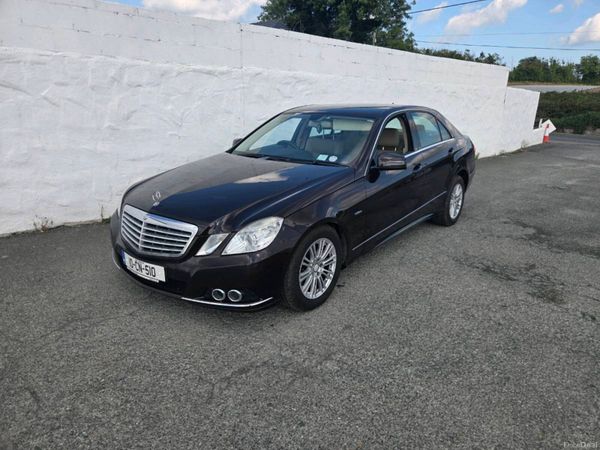 Mercedes-Benz E-Class Saloon, Diesel, 2010, Brown