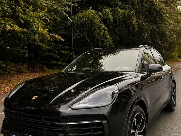 Porsche Cayenne SUV, Petrol, 2018, Black