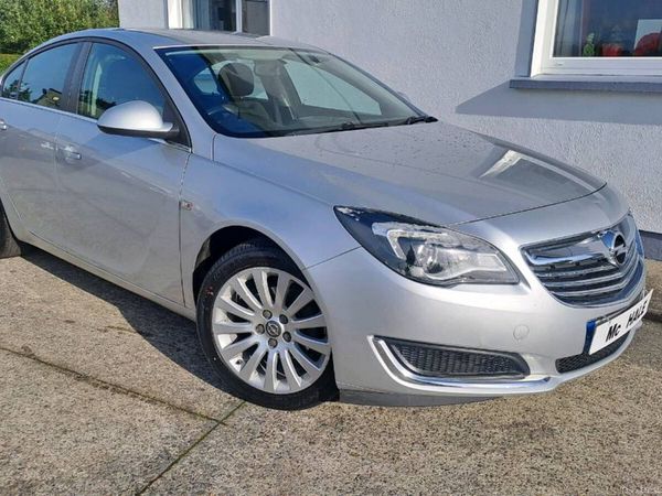Opel Insignia Saloon, Diesel, 2015, Silver