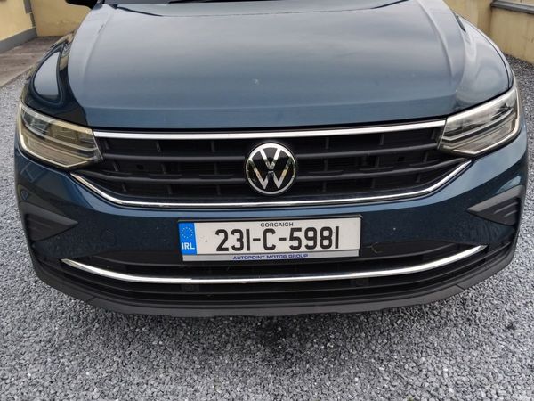 Volkswagen Tiguan SUV, Diesel, 2023, Blue