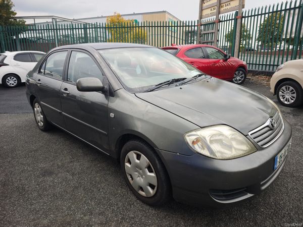 Toyota Corolla Saloon, Petrol, 2005, Grey