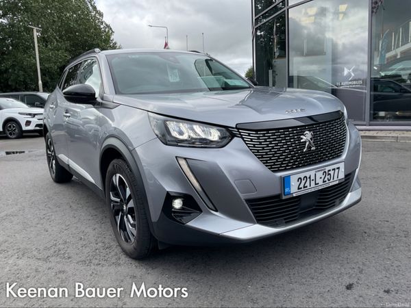 Peugeot 2008 MPV, Petrol, 2022, Grey
