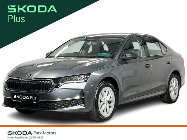 Skoda Octavia Saloon, Petrol, 2026, Grey