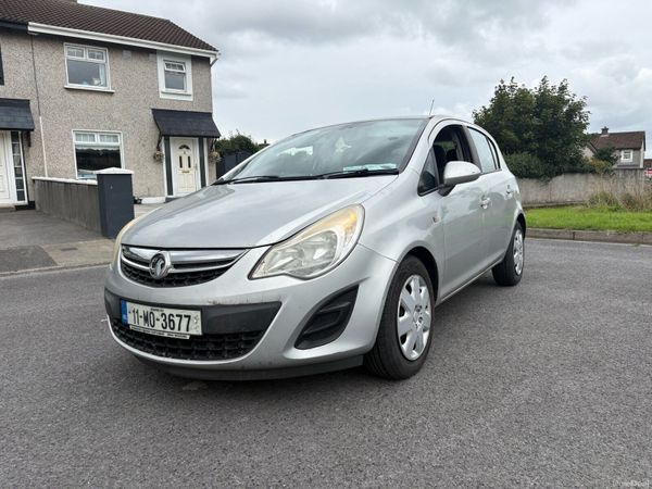 Vauxhall Corsa Hatchback, Diesel, 2011, Silver