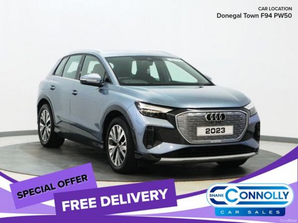 Audi e-tron Estate/Jeep, Electric, 2023, Blue