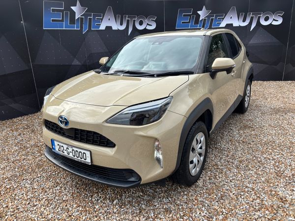 Toyota Yaris Cross Estate, Petrol Hybrid, 2021, Brown
