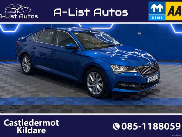 Skoda Superb Saloon, Diesel, 2023, Blue