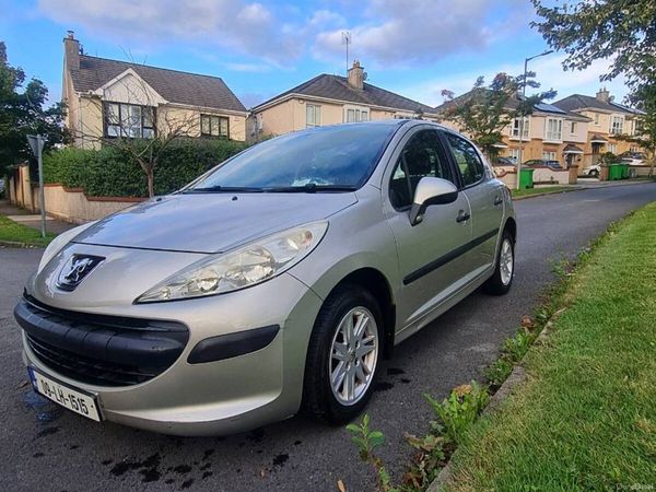 Peugeot 207 Hatchback, Petrol, 2009, Silver