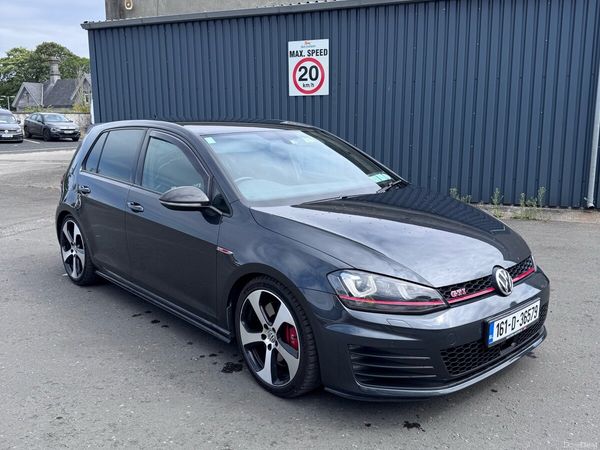 Volkswagen Golf Estate, Petrol, 2016, Grey