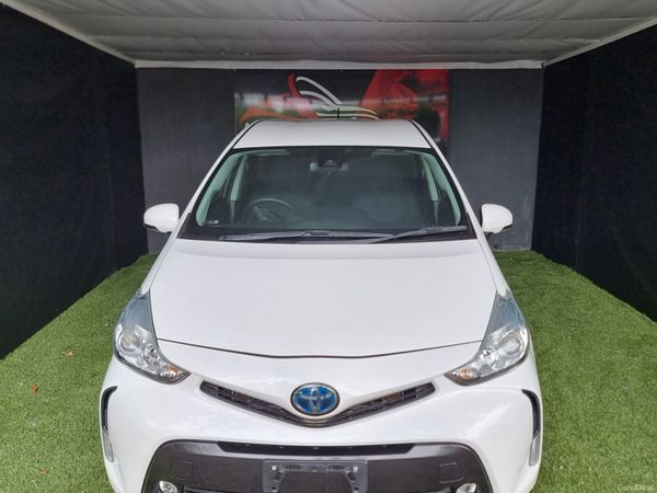 Toyota Prius MPV, Petrol Hybrid, 2020, White