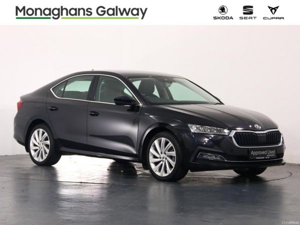 Skoda Octavia Hatchback, Diesel, 2021, Black