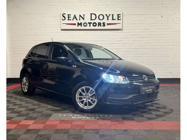 Volkswagen Polo Hatchback, Petrol, 2015, Black