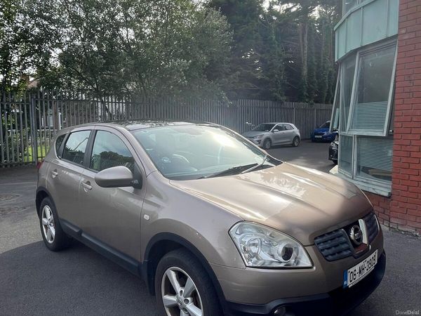 Nissan Qashqai Hatchback, Petrol, 2008, Brown