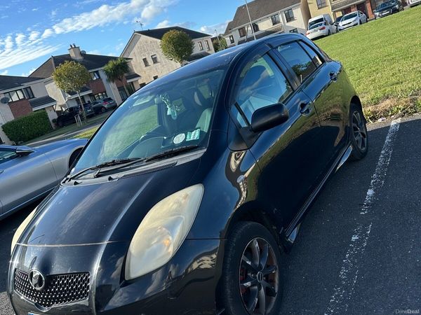 Toyota Vitz Hatchback, Petrol, 2007, Black