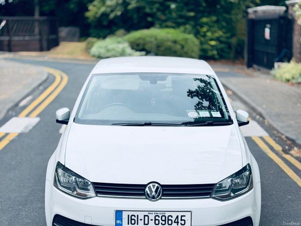 Volkswagen Polo Hatchback, Petrol, 2016, White