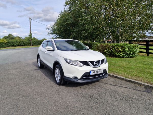 Nissan Qashqai Hatchback, Diesel, 2014, White