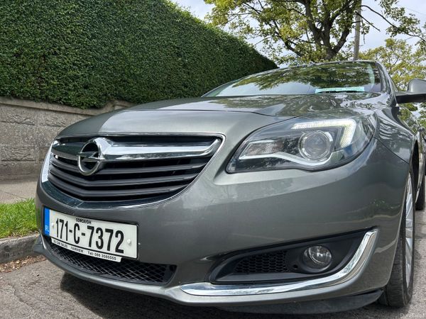 Opel Insignia Hatchback, Diesel, 2017, Grey