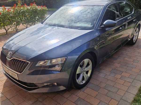 Skoda Superb Hatchback, Diesel, 2015, Grey