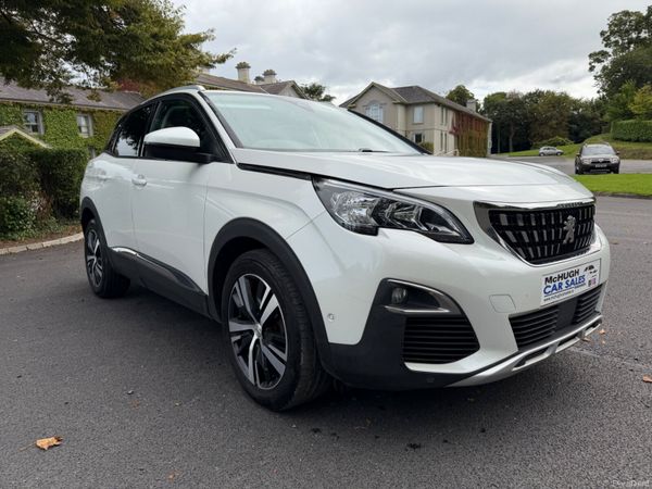 Peugeot 3008 MPV, Petrol, 2020, White