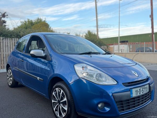 Renault Clio Hatchback, Petrol, 2011, Blue