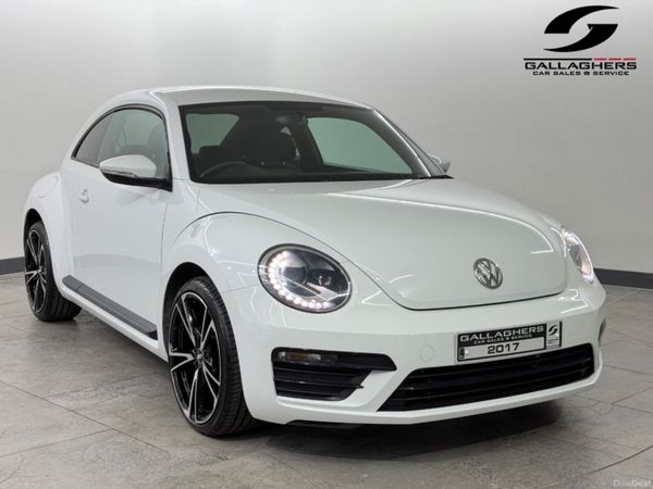 Volkswagen Beetle Hatchback, Petrol, 2017, White
