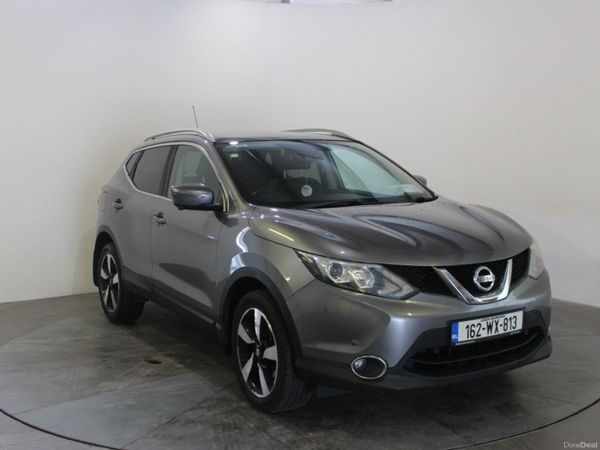 Nissan Qashqai Hatchback, Diesel, 2016, Grey