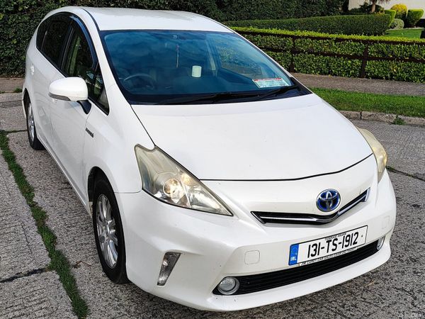 Toyota Prius MPV, Petrol Hybrid, 2013, White