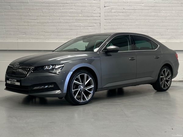 Skoda Superb Hatchback, Diesel, 2024, Grey