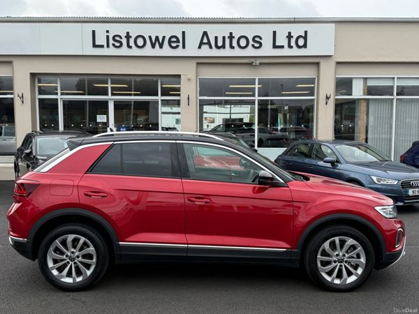 Volkswagen T-Roc SUV, Diesel, 2023, Red