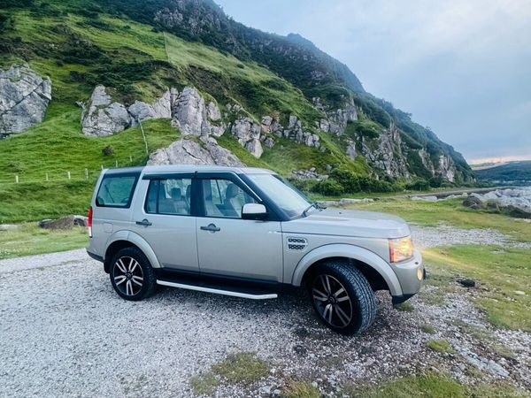 Land Rover Discovery SUV, Diesel, 2012, Gold