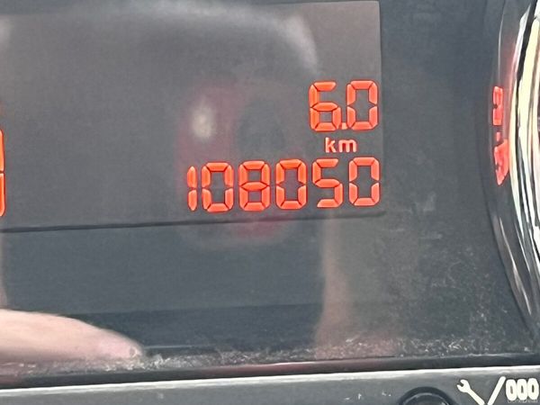 Peugeot 3008 SUV, Diesel, 2015, Silver