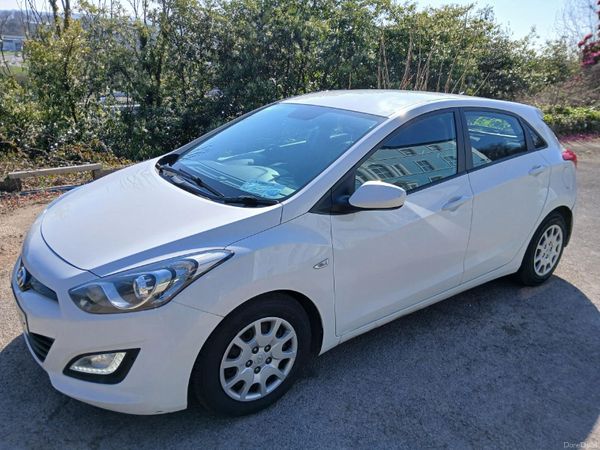 Hyundai i30 Hatchback, Diesel, 2013, White