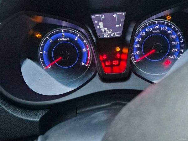 Hyundai ix20 MPV, Diesel, 2014, Grey