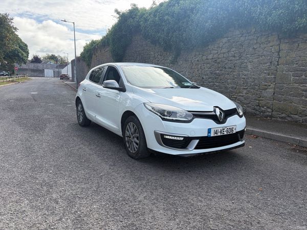 Renault Megane Hatchback, Petrol, 2014, White