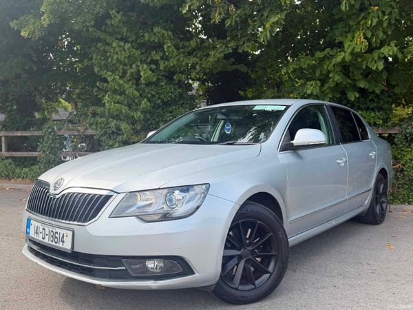 Skoda Superb Saloon, Diesel, 2014, Silver