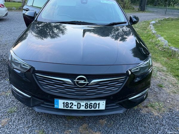 Opel Insignia Hatchback, Diesel, 2018, Black