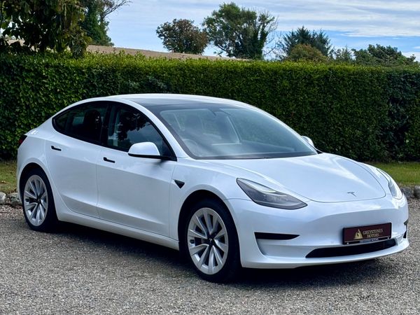 Tesla Model 3 Saloon, Electric, 2021, White