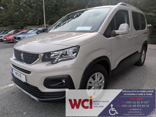 Peugeot Rifter MPV, Diesel, 2021, Beige