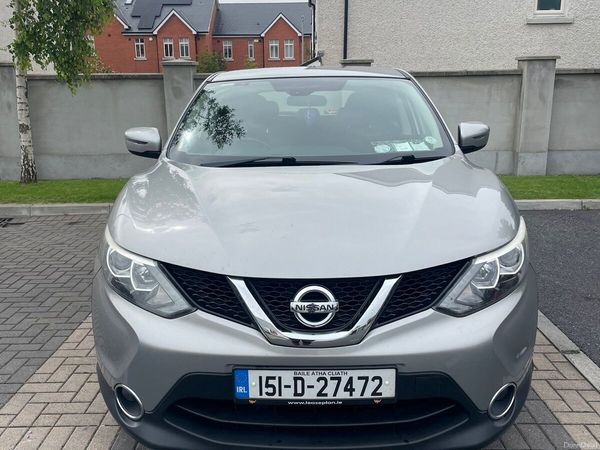 Nissan Qashqai Hatchback, Diesel, 2015, Silver