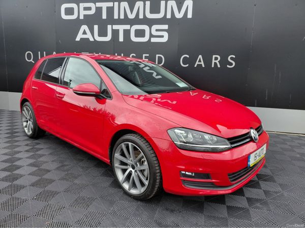 Volkswagen Golf Hatchback, Petrol, 2015, Red