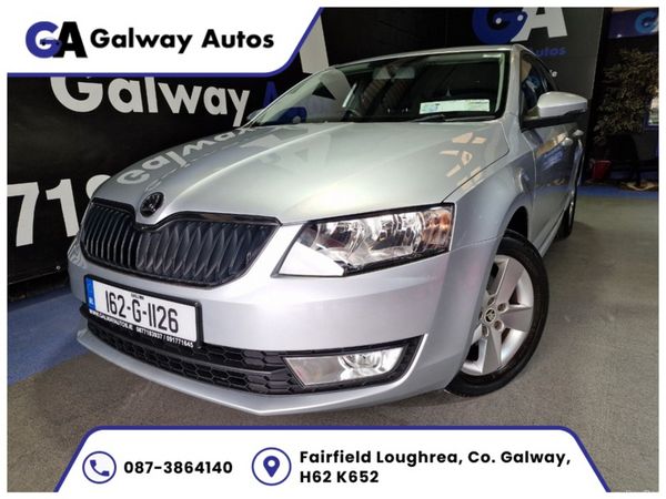 Skoda Octavia Hatchback, Petrol, 2016, Silver